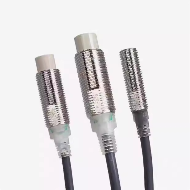 欧姆龙接近开关传感器E2E-X2ME1-Z（直径8MM）